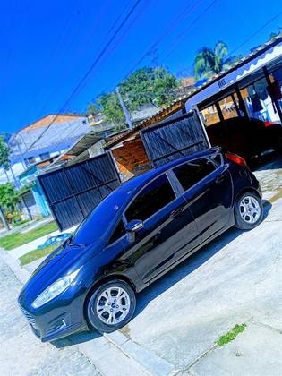 FORD FIESTA 1.6 SE HATCH 16V FLEX 4P POWERSHIFT
